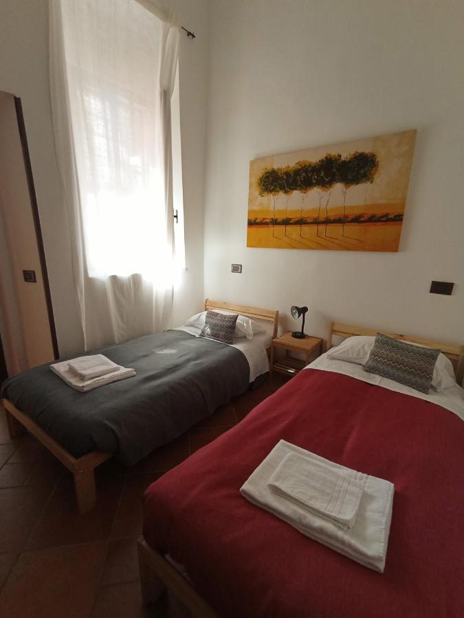 Appartamento al Vicolo Torlonia Tivoli Esterno foto
