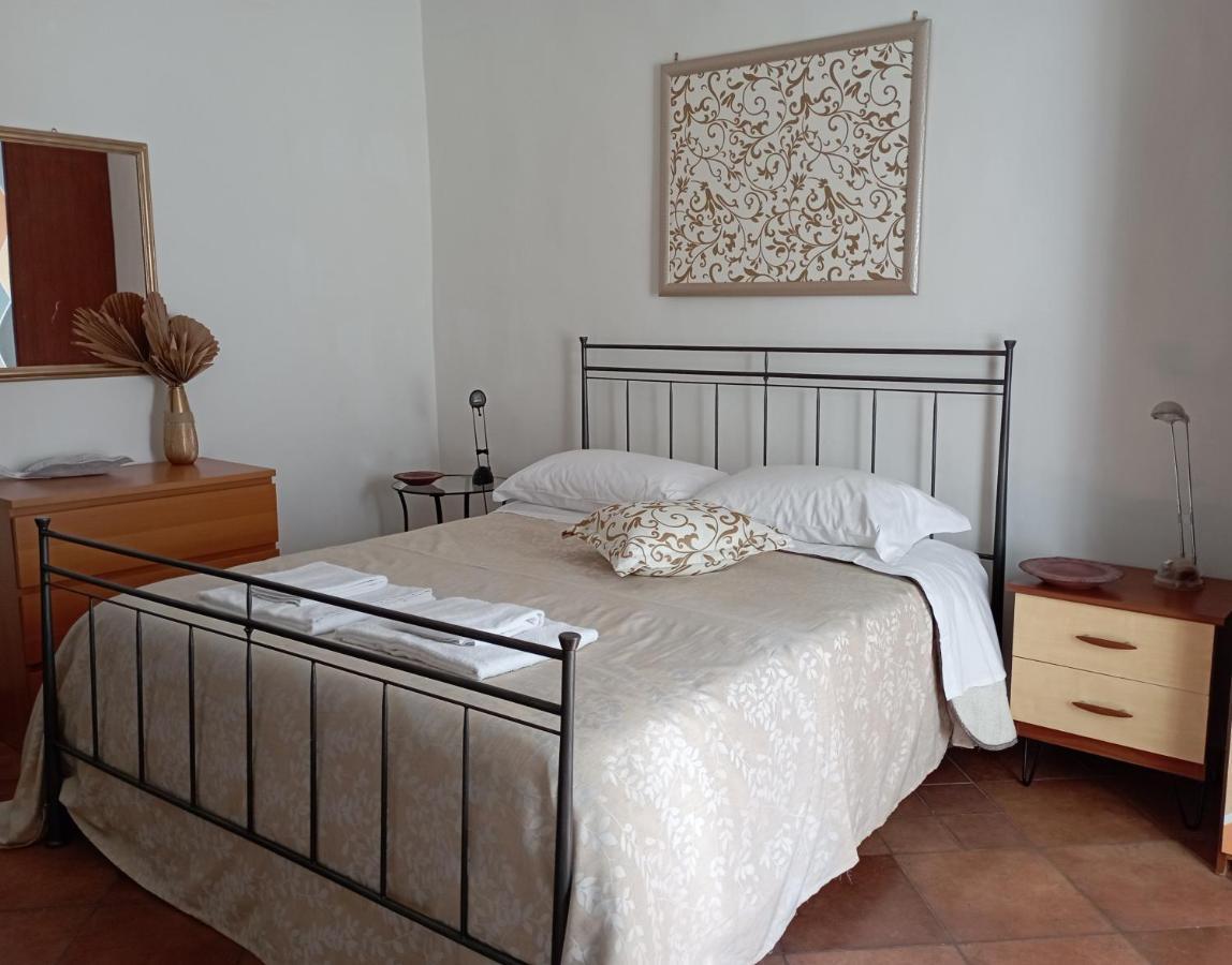 Appartamento al Vicolo Torlonia Tivoli Esterno foto