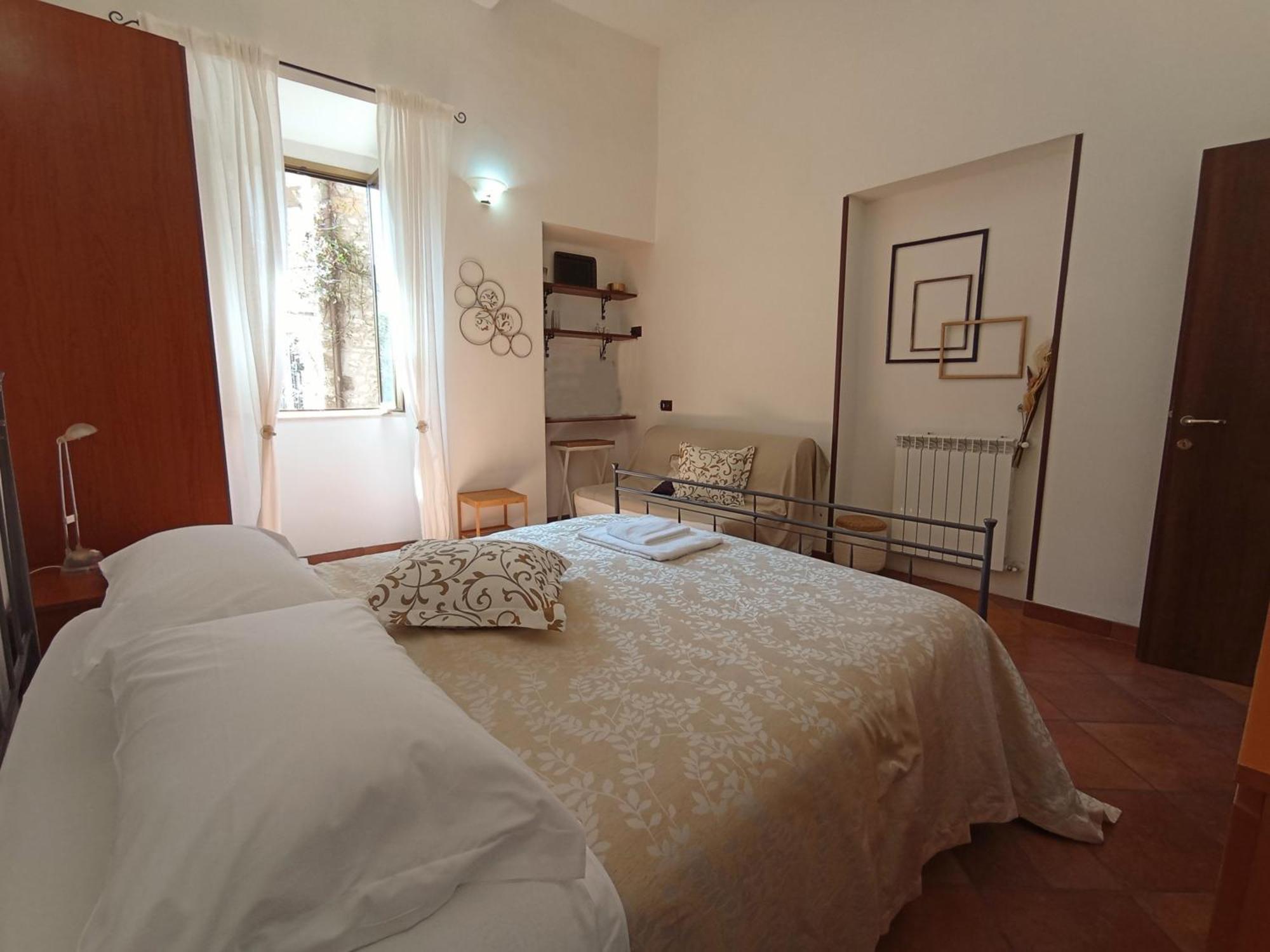 Appartamento al Vicolo Torlonia Tivoli Esterno foto